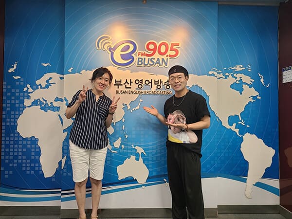 부산 독립서점 심은희 진지한책방 대표, BeFM라디오 '화어지음'출연